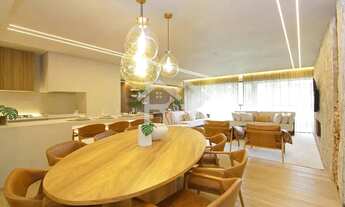 Imagem 2: Apartamento 3 dormitórios para venda no bairro Menino Deus em Porto Alegre