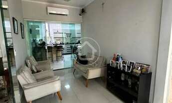 Imagem 2: LINDO SOBRADO 3 QUARTOS SENDO 2 SUITES E1 BANHEIRO