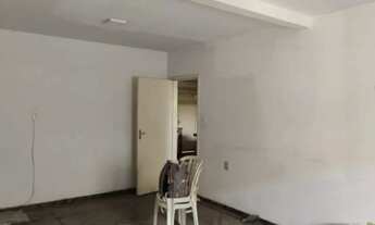 Imagem 4: Casa de 3 quartos com Piscina no Cidade Jardim