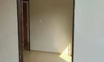 Imagem 4: Casa e sobrado no Bairro Parque Residencial Dos Girassóis