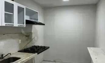 Imagem 4: Casa espaçosa com 3 quartos, grande área externa e 4 vagas no Poço da Panela