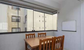 Imagem 5: Apartamento mobiliado para alugar no Petrópolis com 2 quartos (1 suíte