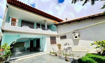 Imagem: Casa com 4 dormitórios à venda, 303 m²