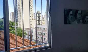 Imagem 4: Vendo lindo apartamento de 3 quartos no Centro de Juiz de Fora com vista, claro, sol manhã