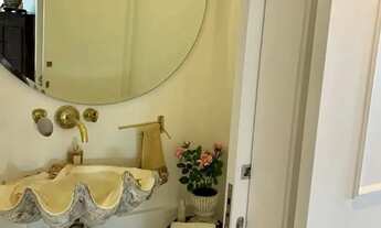 Imagem 9: Duplex para aluguel e venda possui 350 metros quadrados com 4 quartos