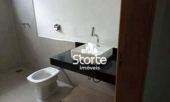 Imagem 6: Casa com 3/4 sendo 02 suítes à venda, 166m² por R$ 980.000 - Praça Alto Umuarama - Uberlân