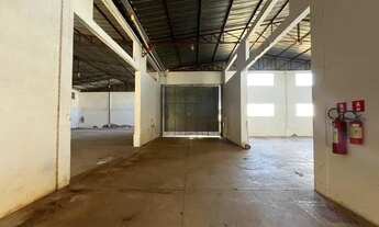 Imagem 3: Casa com 8 Quarto(s) e 4 banheiro(s) para Alugar, 660 m² por R$ 12900 / Mês