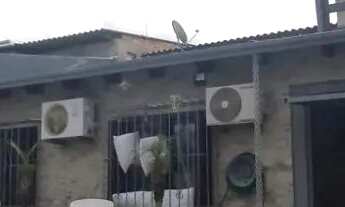 Imagem 4: Casa no bairro Restinga com piscina com 4 dormitórios