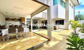 Imagem: Sobrado com 4 dormitórios, na 110 Norte