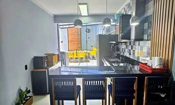 Imagem 2: LINDA CASA EM CONDOMÍNIO ( VILA ), APENAS 50MTS DO MAR!