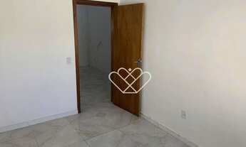 Imagem 6: Encontre o Seu Novo Lar: Casa Aconchegante com Quintal em Bairro Tranquilo