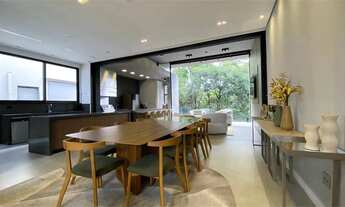 Imagem 4: Casa à venda com 4 quartos, sendo 4 suítes, no condomínio Alphaville Nova Esplanada 1, Vot