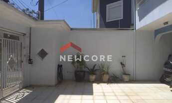 Imagem: Sobrado em Rua dos Bicos-de-Lacre - Parque