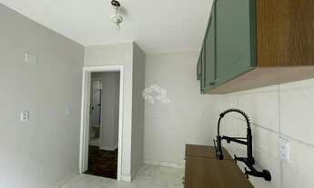 Imagem 6: Apartamento térreo, reformado, 54,75m2 de área privativa, 2 dormitórios, 1 vaga rotativa