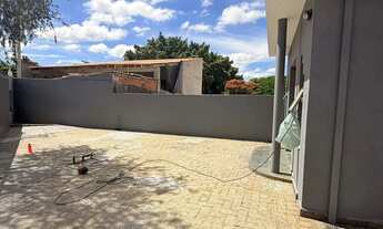 Imagem 2: CASA COM 3 DORMITÓRIOS À VENDA NA VILA SÃO JORGE, EM CAMPINAS-SP