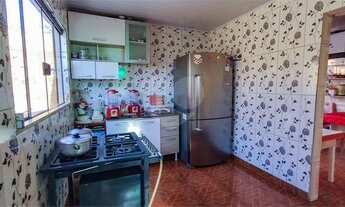 Imagem 4: Imóvel comercial com entrada para duas ruas