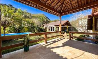 Imagem 6: Casa com 3 dormitórios à venda, 132 m² por R$ 800.000,00 - Albuquerque - Teresópolis/RJ