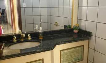 Imagem 2: Apartamento para aluguel e venda possui 170 metros quadrados com 3 quartos