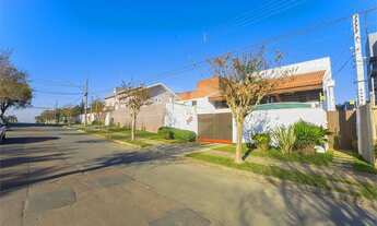 Imagem 3: Casa com piscina- Parolin