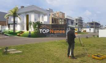 Imagem: Bélissima Casa de Esquina, com Piscina