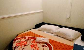 Imagem 3: Quarto de hotel Quarto com aluguel por R$800 /mês