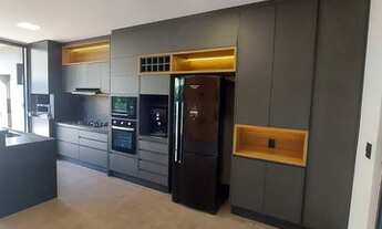 Imagem 4: Casa de condomínio sobrado para venda tem 237 metros quadrados com 3 quartos