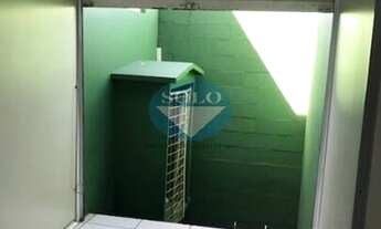 Imagem 5: Salão de 200m² duas vagas e porta de aço