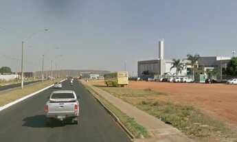 Imagem 3: Área 2430 m² com duas frentes sendo 40 metros de AV