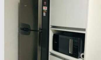 Imagem 2: VENDO APARTAMENTO PARALELA<br>2/4 com 1suíte 68m2, varanda integrada, piscina, acade