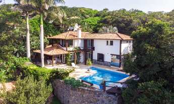 Imagem: Casa condomínio / Ferradura- magnifica