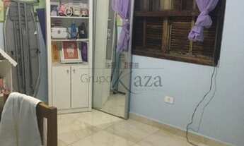 Imagem 2: Casa - Bosque dos Eucaliptos - 3 Dormitórios - 130m²