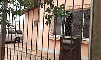 Imagem: Porto Alegre - Casa Padrão - Partenon