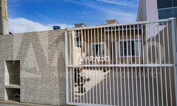 Imagem: Casa geminada no bairro Santa Regina em