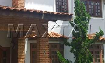 Imagem 6: Aluga-se casa com 05 dormitórios, 02 suites e 04 vagas