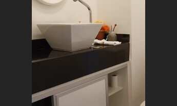 Imagem 7: Vendo apartamento em Icaraí, varanda, 3 quartos e 2 vagas, próximo à rua Miguel de Frias