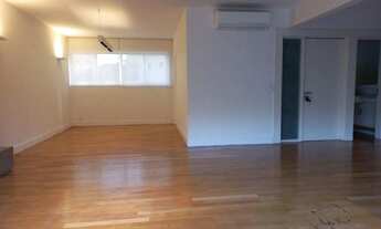 Imagem 4: Apartamento Alto de Pinheiros, 3 dormitórios, 1 suíte, 2 vagas, armários e ar condicionado