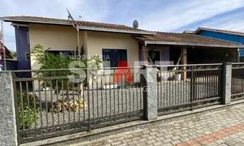 Imagem: Casa em Schroeder 3 quartos bem localizada