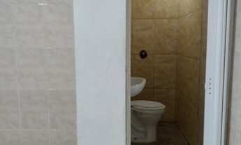 Imagem 4: Quarto com banheiro