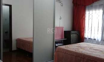 Imagem 5: Porto Alegre - Casa Padrão - Partenon