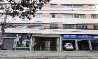 Imagem 2: Apartamento com 2 qurtos para alugar, 65 m² por R$ 800/mês - Passos - Juiz de Fora/MG