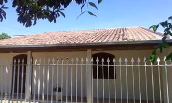 Imagem 2: Casa Padrão para Aluguel em Guabirotuba Curitiba-PR