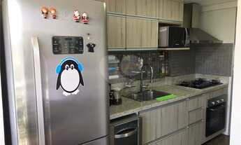 Imagem 7: Belíssimo apartamento com sala para dois ambientes e varanda gourmet integrada a cozinha n