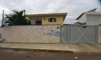 Imagem: Sobrado com 5 quartos à venda, 224 m²