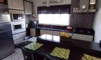 Imagem: Sobrado de esquina no Bom Pastor