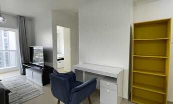 Imagem 3: Apartamento mobiliado para locação em Alphaville