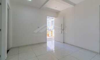 Imagem 3: Casa para locação - Jd. Santa Cecilia, 2 quartos (1 suíte), deck privativo, 71m²