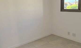 Imagem 3: 4 Quartos, 1 quadra do mar, lazer completo, piso em porcelanato, com lazer completo!