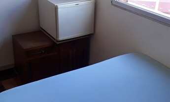 Imagem 3: ALUGO QUARTO Quarto com aluguel por R$1.300 /mês