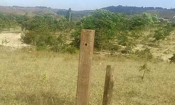 Imagem 5: Lote cercado de 1.460m2