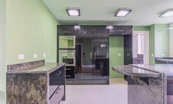 Imagem 7: CURITIBA - Apartamento Padrão - Bigorrilho